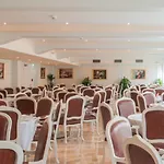 Szálloda Grand Palladium 4*