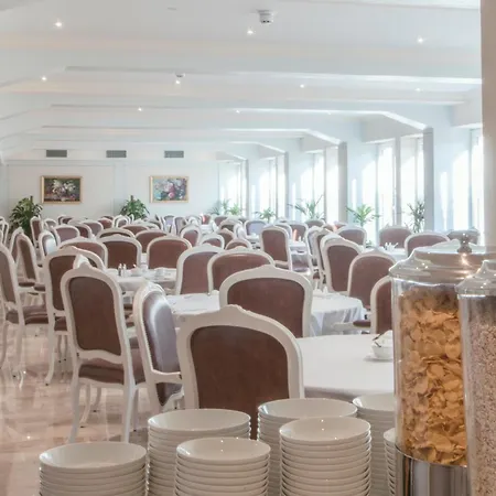 Grand Palladium Hotel