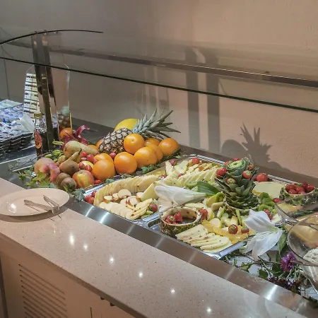 Grand Palladium Hotel Munich