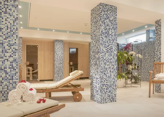 Hotel Grand Palladium 4*